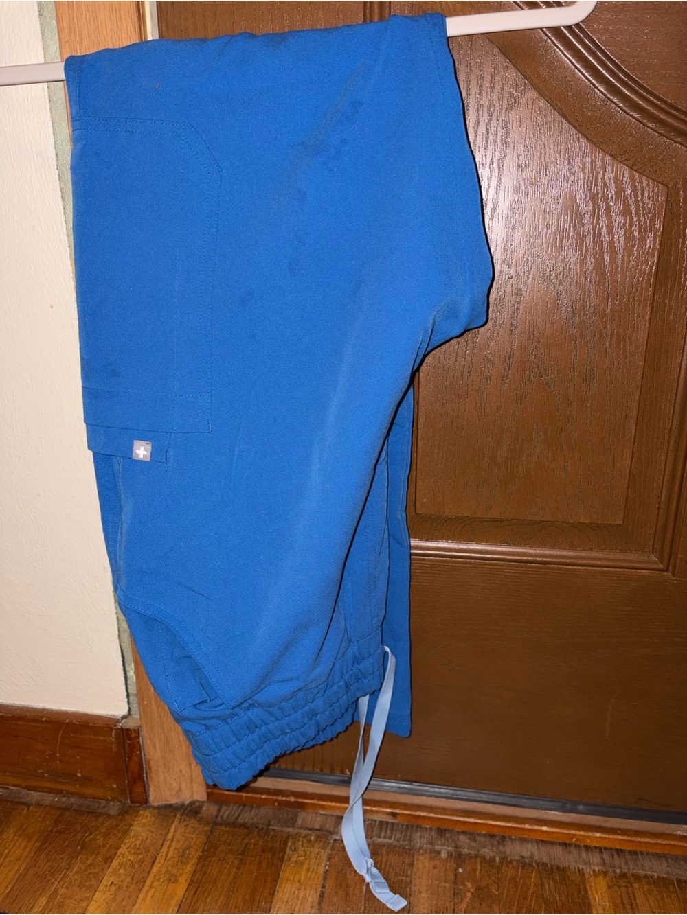 Women’s Figs scrub bottoms